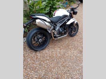 TRIUMPH SPEED TRIPLE 1050