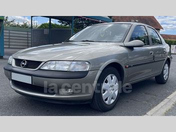 OPEL VECTRA 2 II 2.0 16S CD 5P