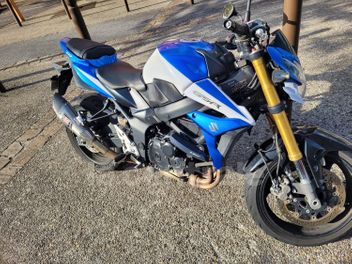 SUZUKI GSR 750 ABS L1