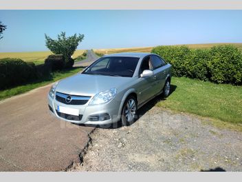 OPEL VECTRA 3 III 1.9 CDTI 120 COSMO