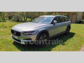 VOLVO V90 CROSS COUNTRY CROSS COUNTRY D5 AWD 235 PRO GEARTRONIC 8