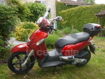 APRILIA SPORT CITY 300 CUBE IE