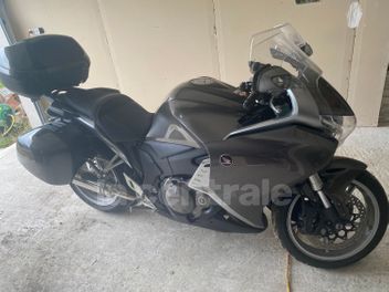 HONDA VFR 1200 F