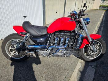 TRIUMPH ROCKET III 2300