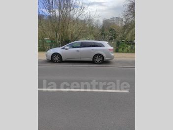 TOYOTA AVENSIS 2 II (2) 130 VVT-I LINEA TECHNO 5P