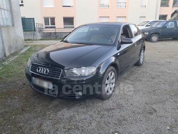 AUDI A3 (2) TDI 100 AMBIENTE 3P