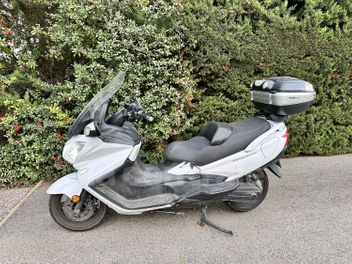 SUZUKI BURGMAN 650 WINTER PACK