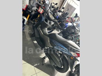 YAMAHA NMAX 125