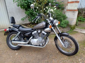 YAMAHA XV 125 VIRAGO