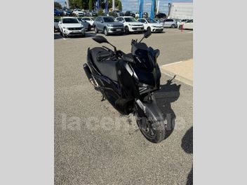 YAMAHA X-MAX 125