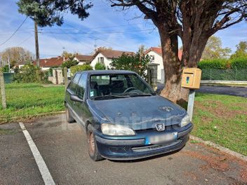 PEUGEOT 106 (2) 1.1 COLOR LINE 5P