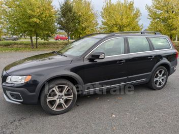 VOLVO XC70 (2E GENERATION) II (2) D5 215 AWD SUMMUM GEARTRONIC