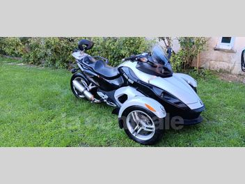 CAN AM SPYDER 1000 RS