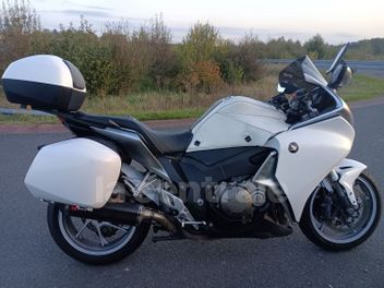 HONDA VFR 1200 F