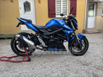 SUZUKI GSR 750 ABS L1