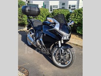 HONDA VFR 1200 F DCT