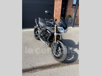 TRIUMPH SPEED TRIPLE 1050