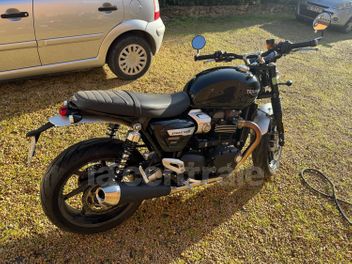 TRIUMPH SPEED TWIN 1200