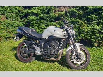 YAMAHA FZ 6 FAZER S2