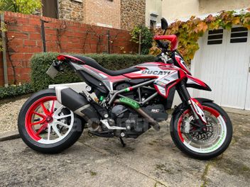 DUCATI HYPERMOTARD 821