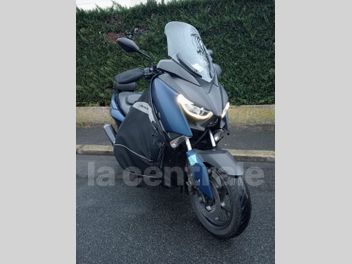 YAMAHA X-MAX 125