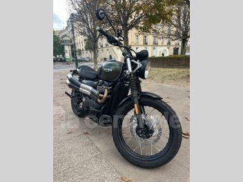 TRIUMPH STREET TWIN 900