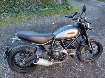 DUCATI SCRAMBLER 800