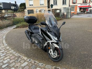 KYMCO AK 550