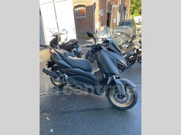 YAMAHA X-MAX 125