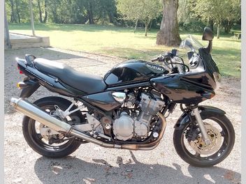 SUZUKI GSF BANDIT 600 S