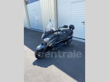 YAMAHA X-MAX 125