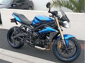 TRIUMPH STREET TRIPLE 675