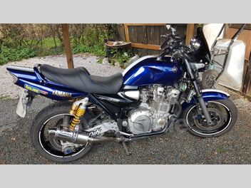 YAMAHA XJR 1300