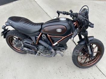 DUCATI SCRAMBLER 800