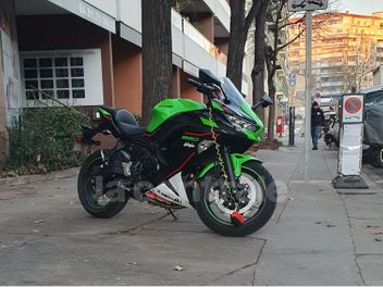 KAWASAKI NINJA 650