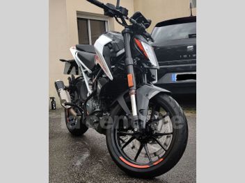 KTM DUKE 390 CUP