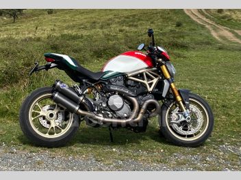 DUCATI MONSTER 1200 S