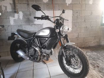 DUCATI SCRAMBLER 800