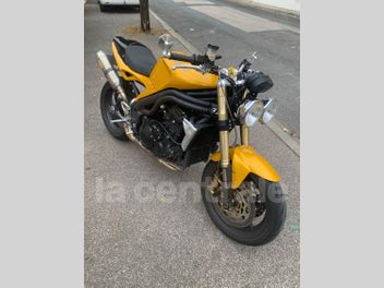 TRIUMPH SPEED TRIPLE 1050