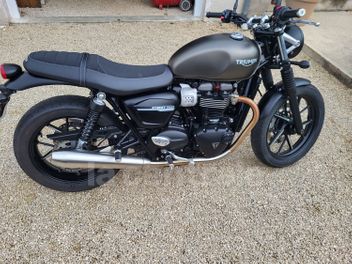 TRIUMPH STREET TWIN 900