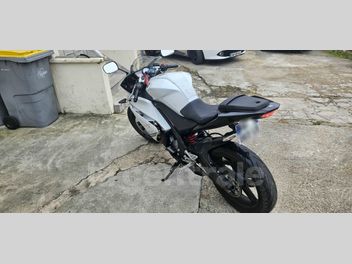 YAMAHA YZF R125 125