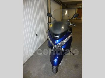 SUZUKI BURGMAN 200