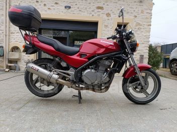 KAWASAKI GPZ 500