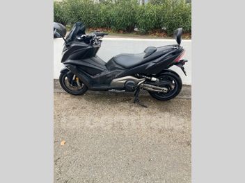 KYMCO AK 550