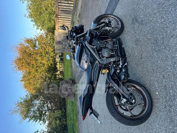 TRIUMPH STREET TRIPLE 765 RS