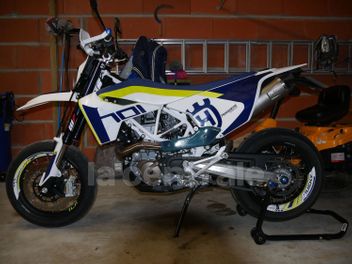 HUSQVARNA SUPERMOTO 701