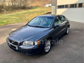 VOLVO S60 2.4 140 KINETIC