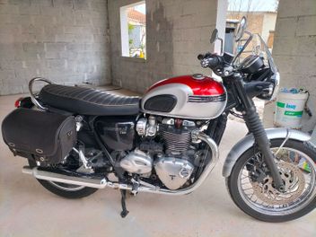 TRIUMPH SPEED MASTER 1200