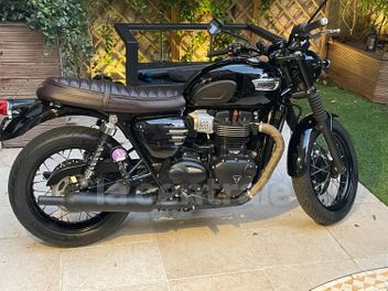 TRIUMPH BONNEVILLE 900 T100