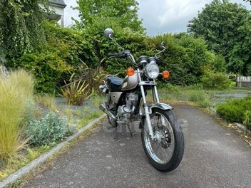 SUZUKI GN 125